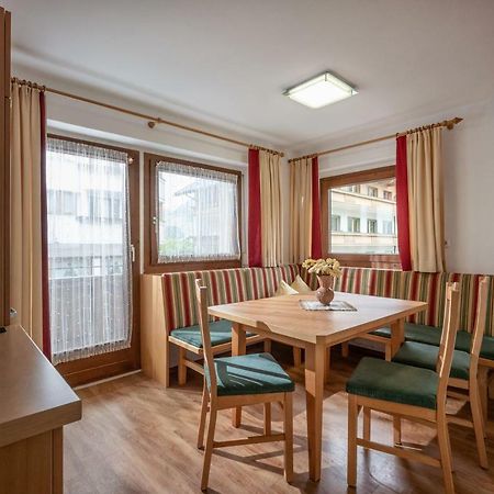 Gaestehaus Amor Mayrhofen Exterior foto