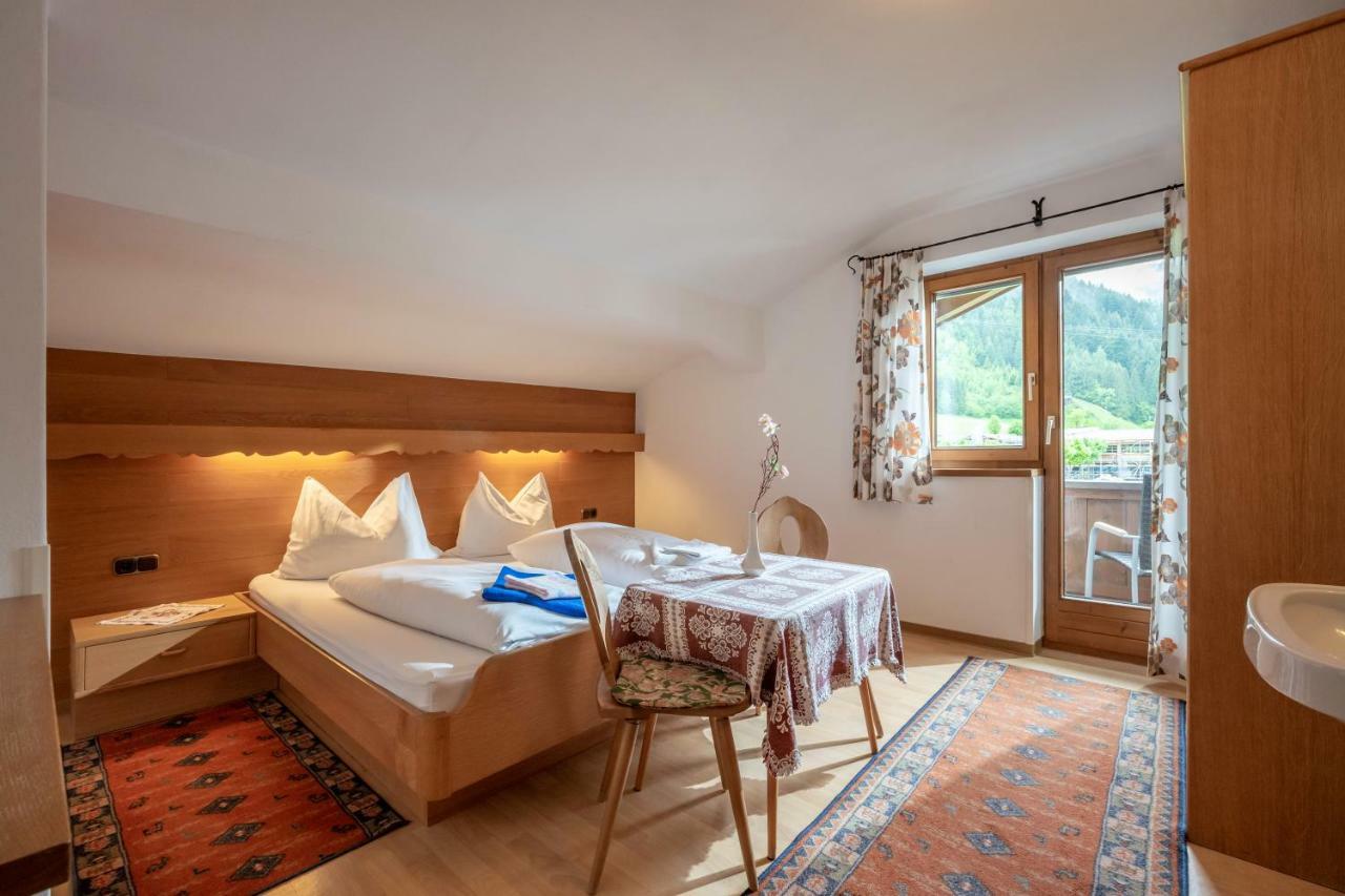 Gaestehaus Amor Mayrhofen Exterior foto